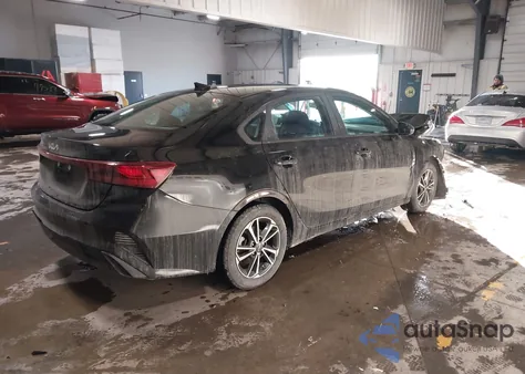 2022 Kia Forte Lxs из США, поврежденный, VIN 3KPF24AD2NE488637